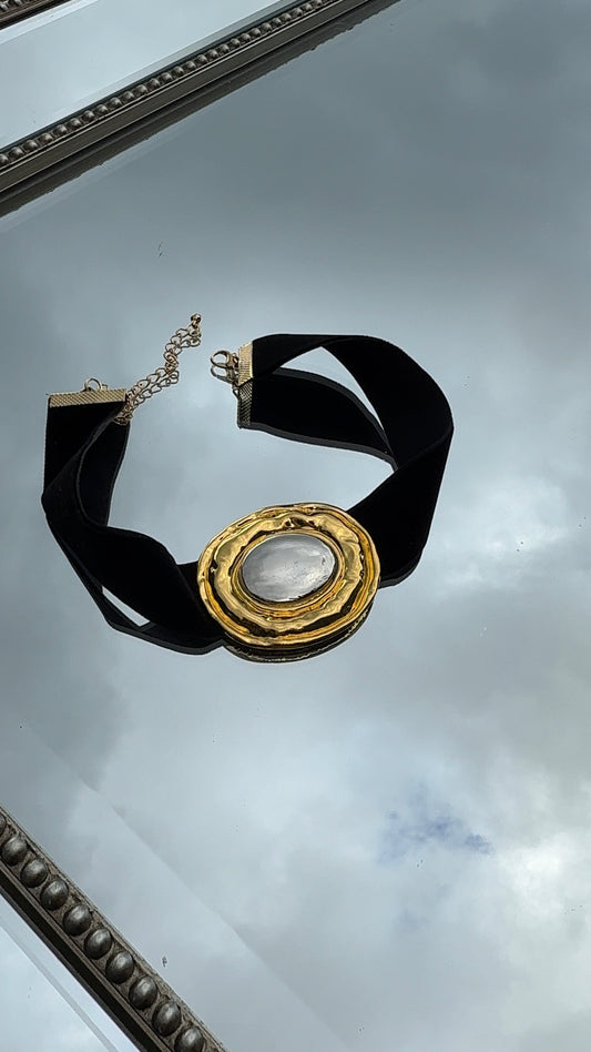 Vintage Metal Oval Choker