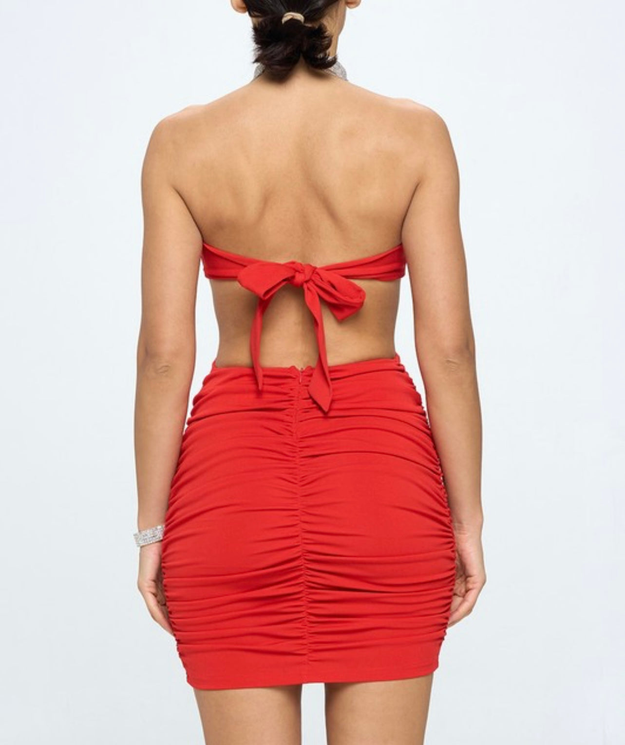 RED STRAPLESS DRESS